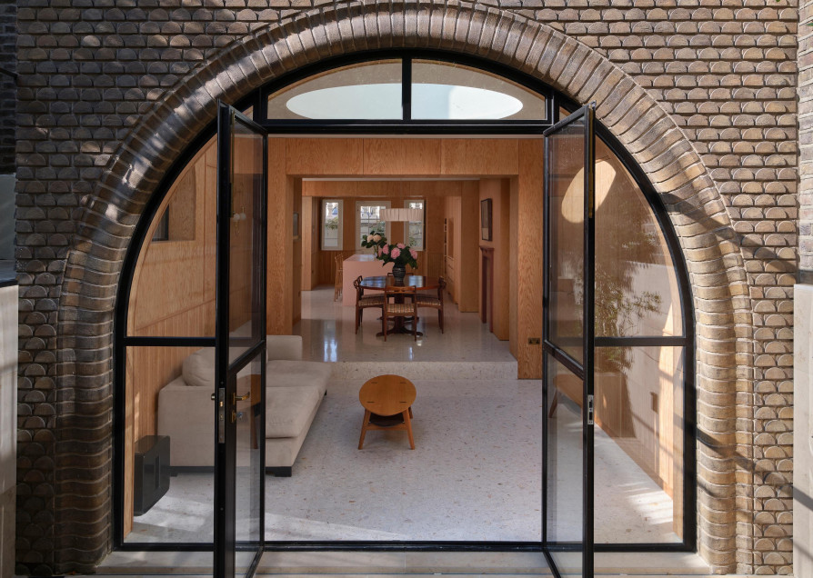 Segmental House