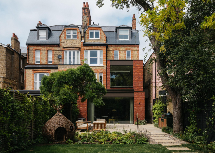 Scenic House